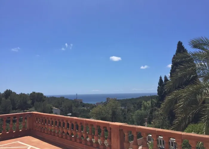 Luxury Villa For 16 People With Seaview, Pool And Bbq